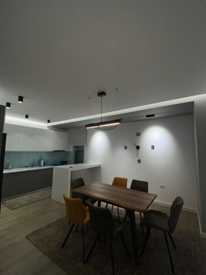 Riar Apartaments Korce Exteriér fotografie