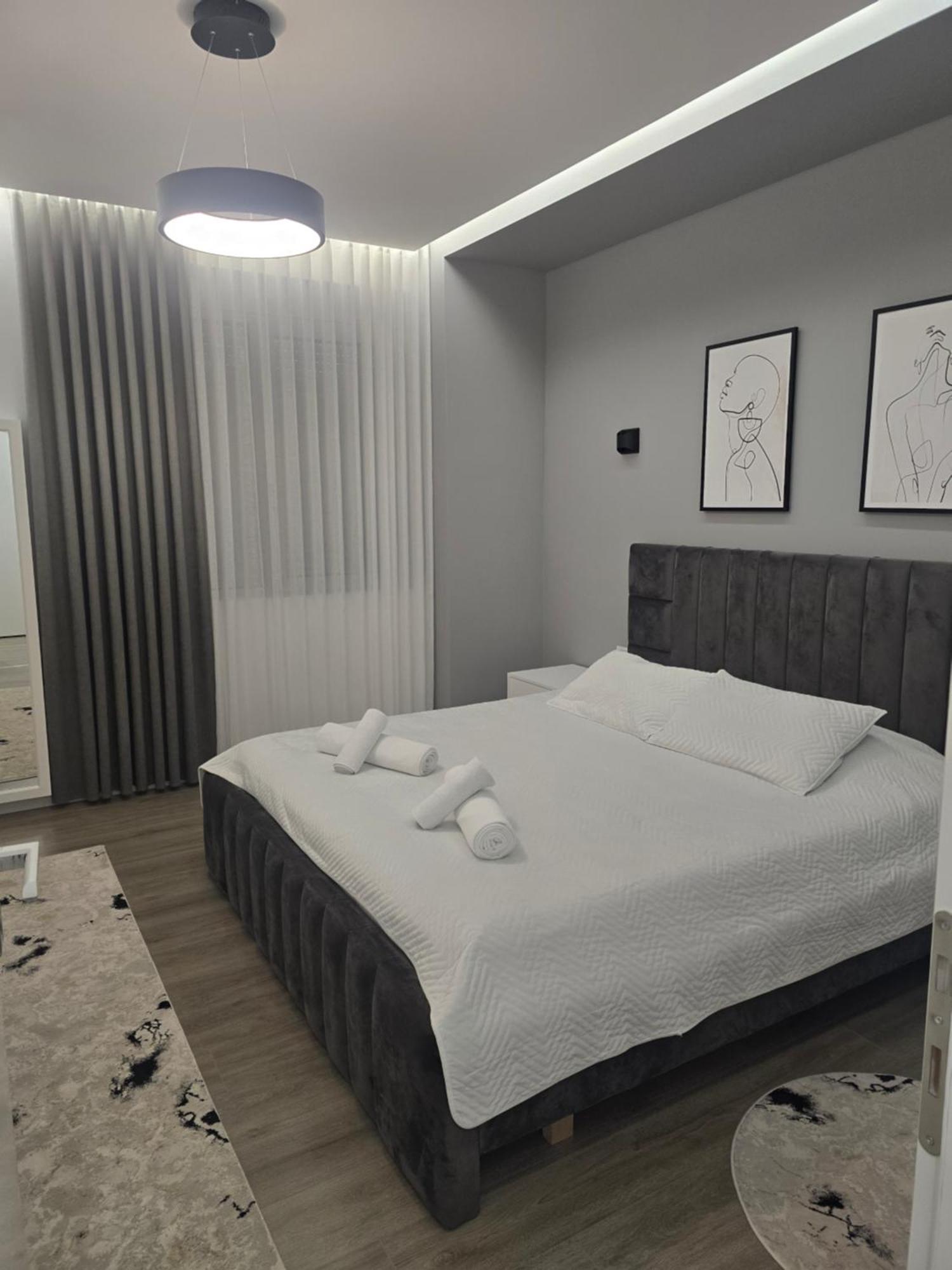 Riar Apartaments Korce Exteriér fotografie